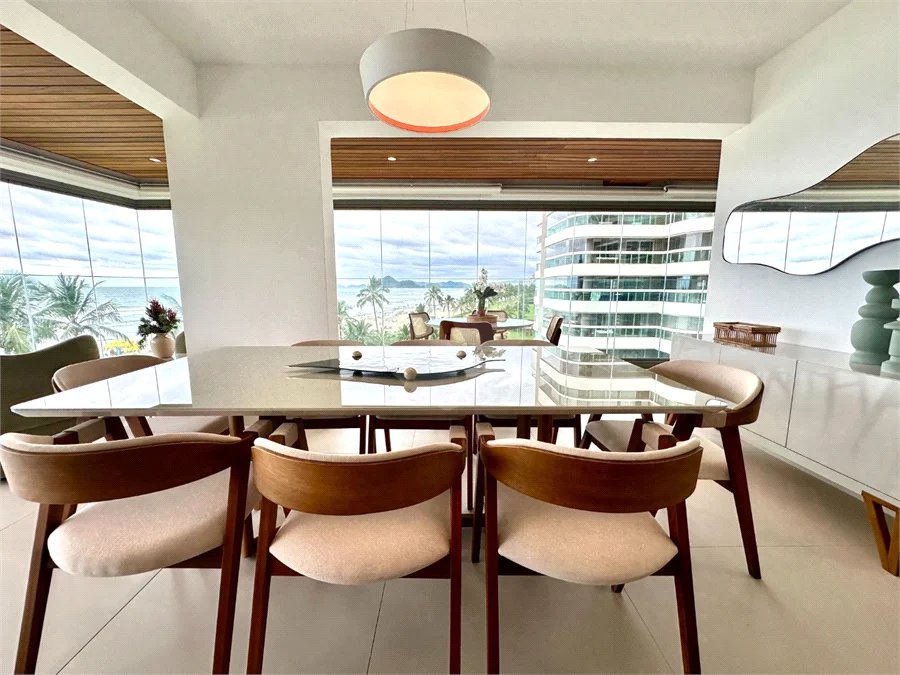 Apartamento à venda com 5 quartos, sendo 4 suítes,  em Riviera de São Lourenço, Bertioga, SP