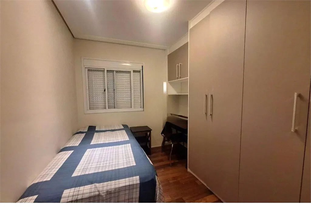 Apartamento à venda com 3 quartos, sendo 1 suíte, em Parque Reboucas, São Paulo, SP