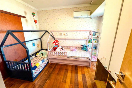 Apartamento à Venda no Centro de São Carlos - com 3 Suítes.