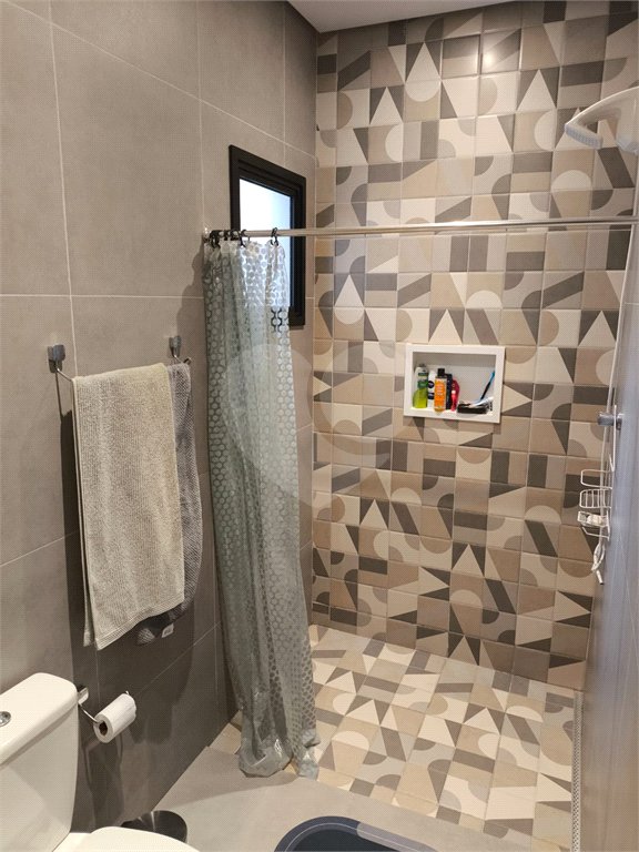 Casa com 3 Suites à venda, com 170 m² de construção - Condomínio Portal do Bosque em Louveira