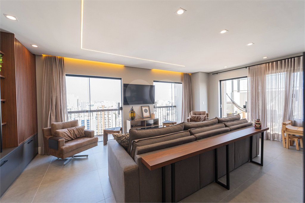 Apartamento à venda com 3 quartos, sendo 1 suíte,  em Vila Mascote, São Paulo, SP