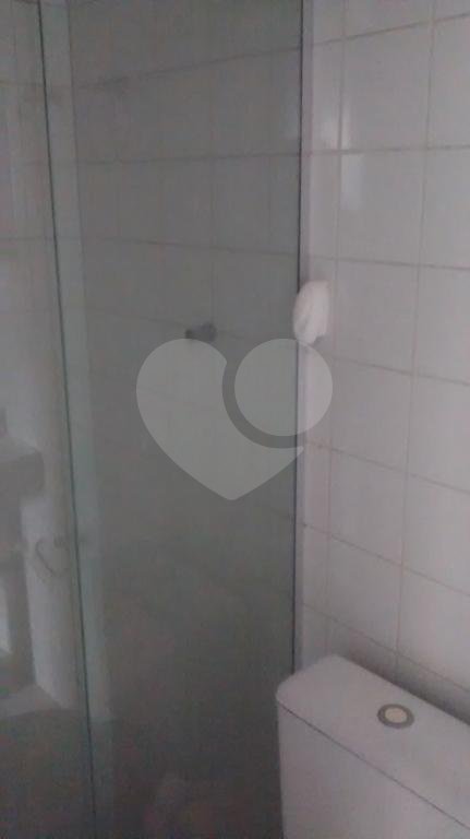 Ótima cobertura com 3 dormitórios,1 suíte, Condomínio com lazer e ótima localização.,