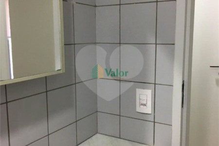 Apartamento no Edifício Villagio Di Napoli .