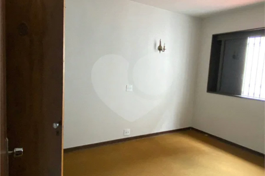 Sobrado comercial para alugar com 3 quartos no Centro de Piracicaba