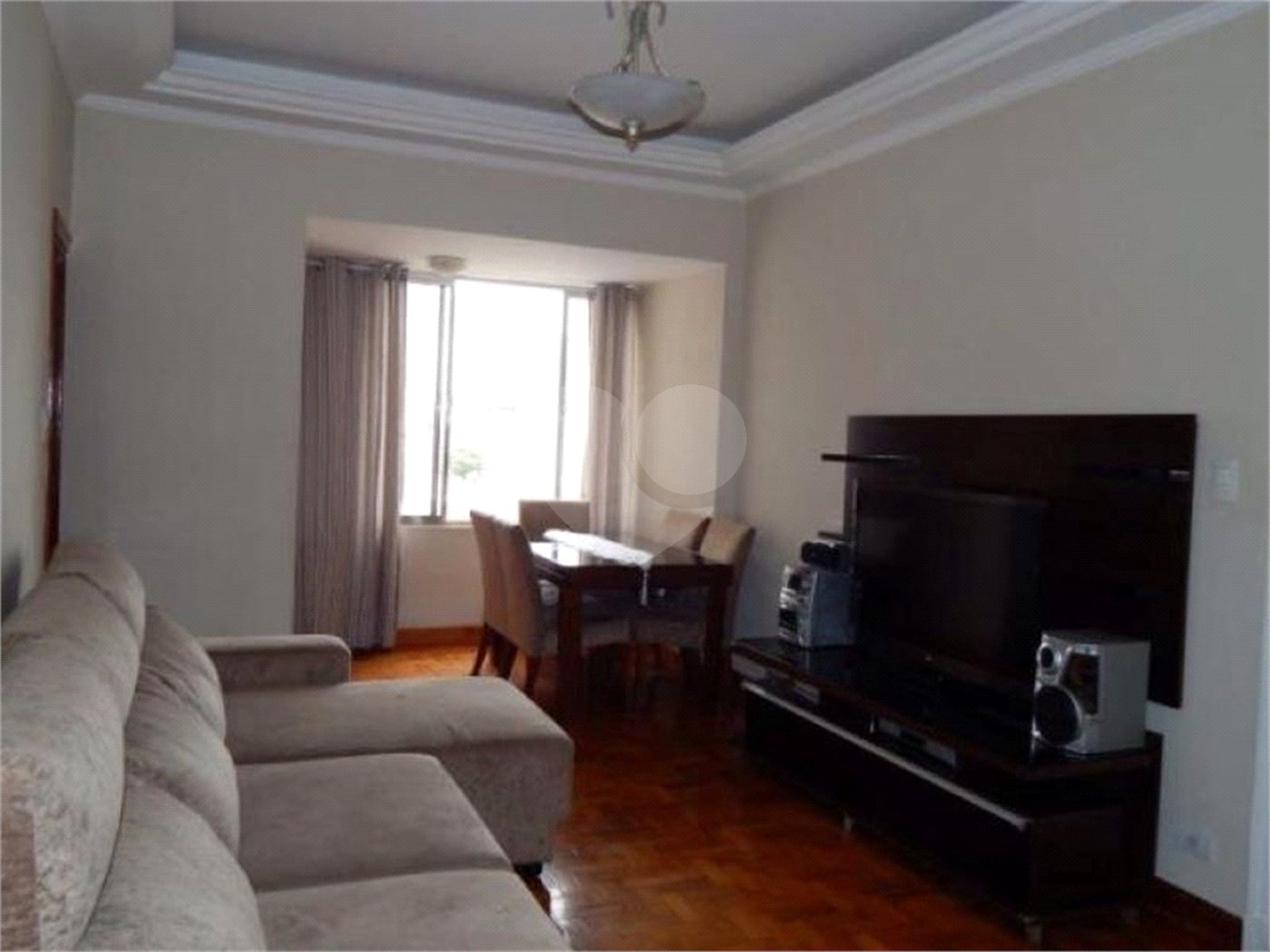 Apartamento à venda na Aclimação