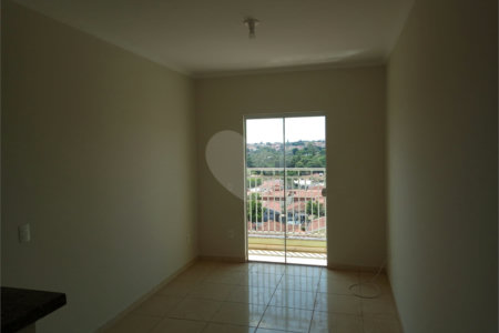 Apartamento com 2 dormitórios.