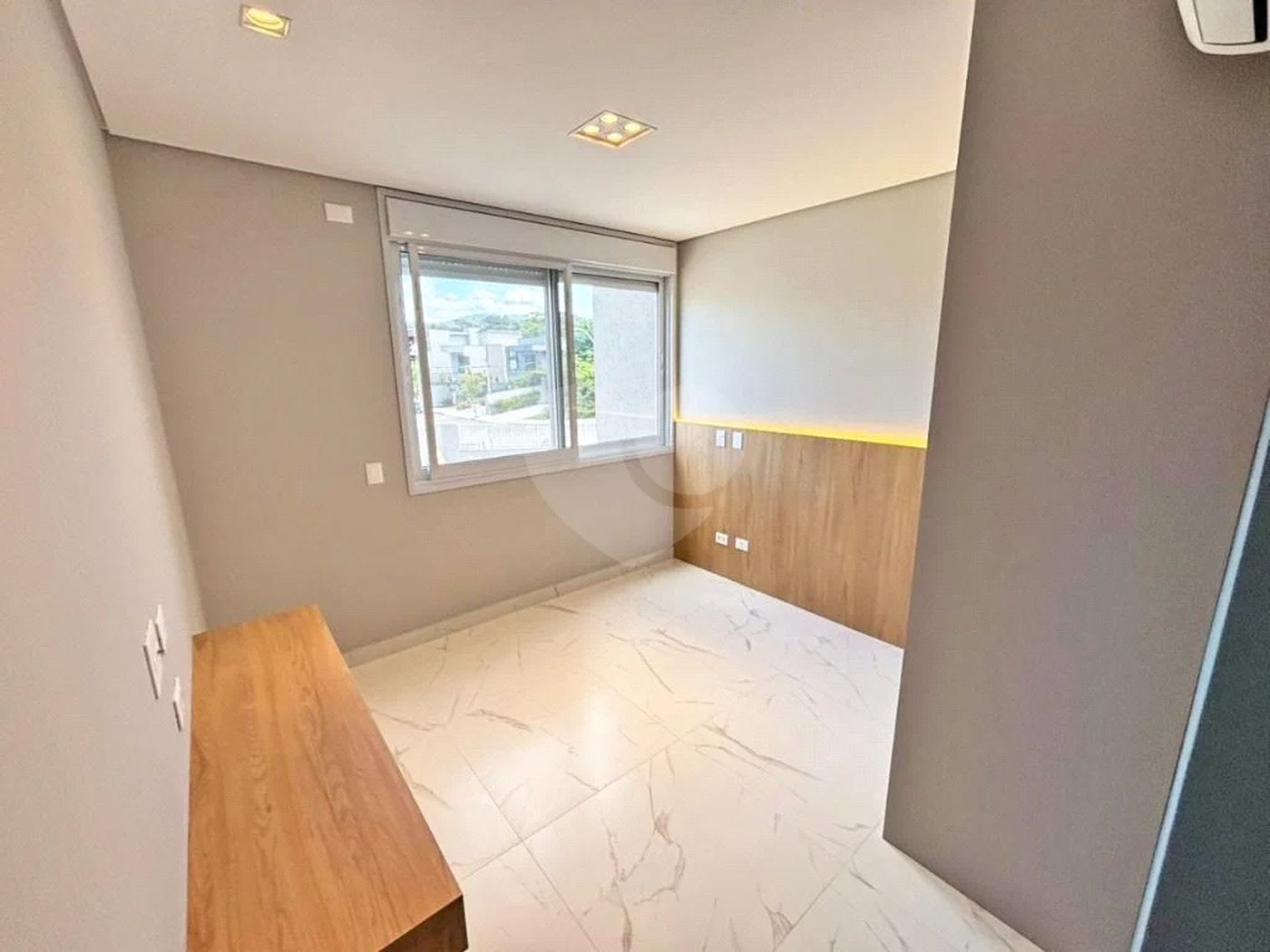 Villagio à venda com 5 suítes em Riviera de São Lourenço, Bertioga, SP