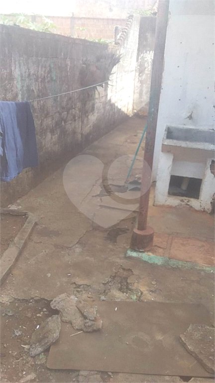 Imóvel para demolição na Vila Izabel