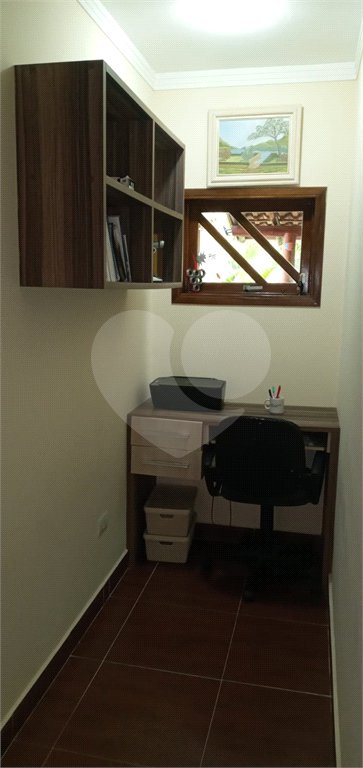 Chácara à venda com 3 quartos, sendo 2 suítes,  em Monterrey, Louveira, SP