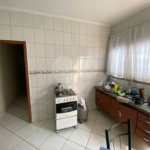 Casa Térrea com 2 dormitórios.