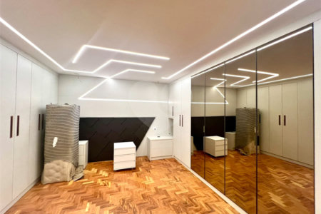 Apartamento à venda com 3 quartos, sendo 1 suíte, em Alto da Boa Vista, São Paulo, SP