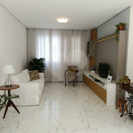 Sobrado novo, com 250m², 3 quartos, sendo 1 suíte, 2 garagens, à venda na Vila Prudente