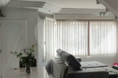 Casa com 132m² , 3 dormitórios , 1 suíte , 4 vagas , à venda no Jd. Bela Vista , em Santo André.