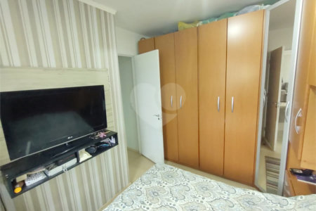 APARTAMENTO À VENDA -BOM RETIRO