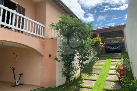 Casa ampla à venda no Vale das Flores em Atibaia