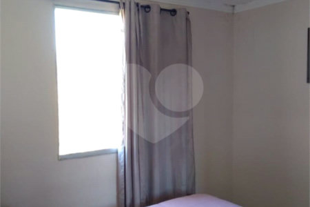 Apartamento com 2 dormitórios