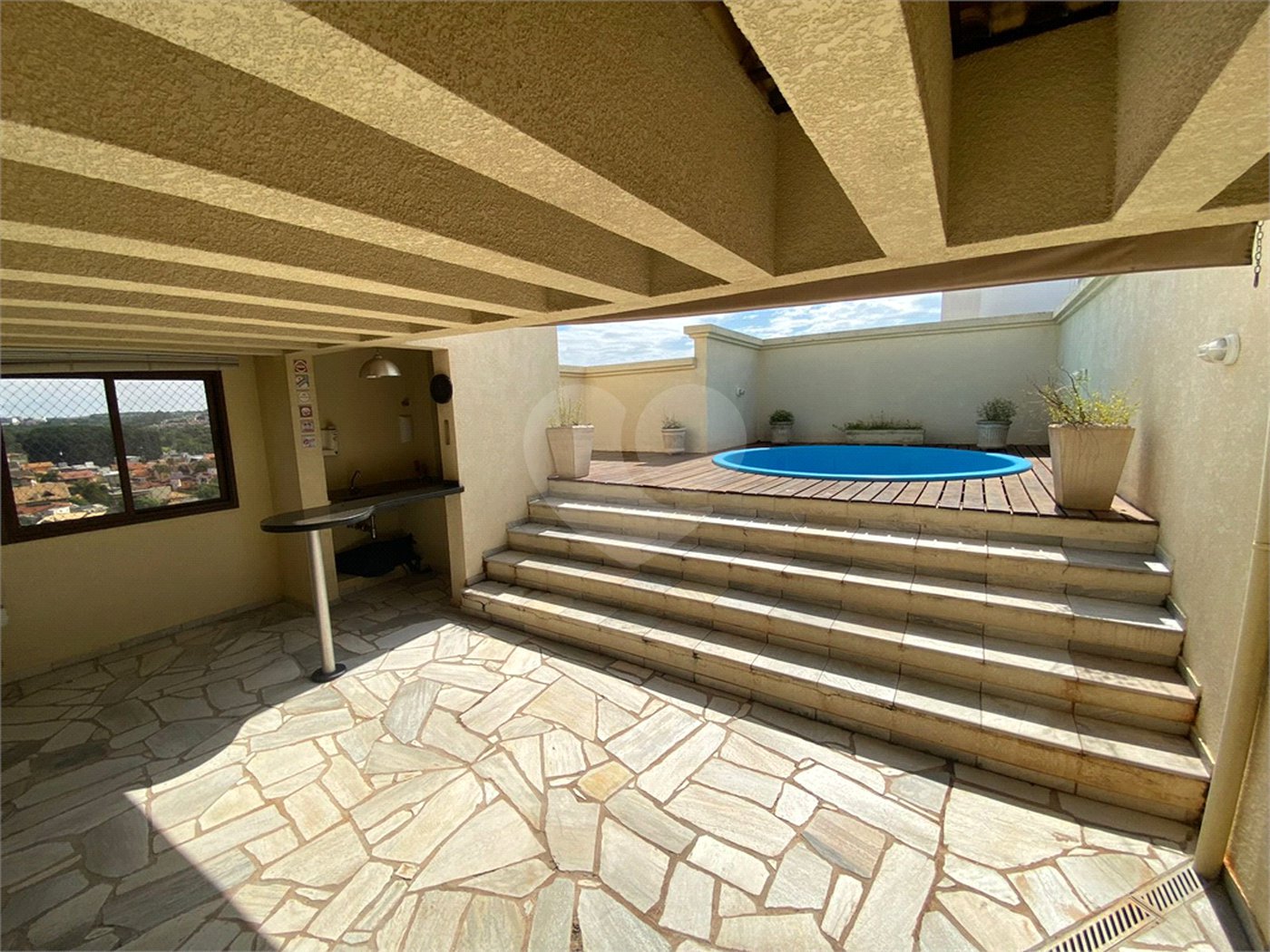 Apartamento Duplex no Condomínio Giardino de Rovello