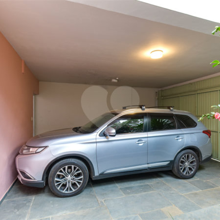 Casa à venda com 4 quartos, sendo 2 suítes,  em Alto da Boa Vista, São Paulo, SP