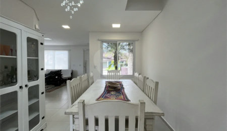 Casa à venda ou para alugar com 3 suítes em Morada da Praia, Bertioga, SP