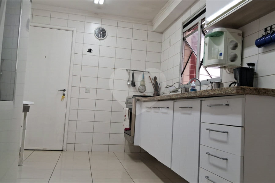 Apartamento à venda com 3 quartos, sendo 1 suíte,  em Vila Guilherme, São Paulo, SP