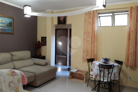 Casa térrea no Samambaia.