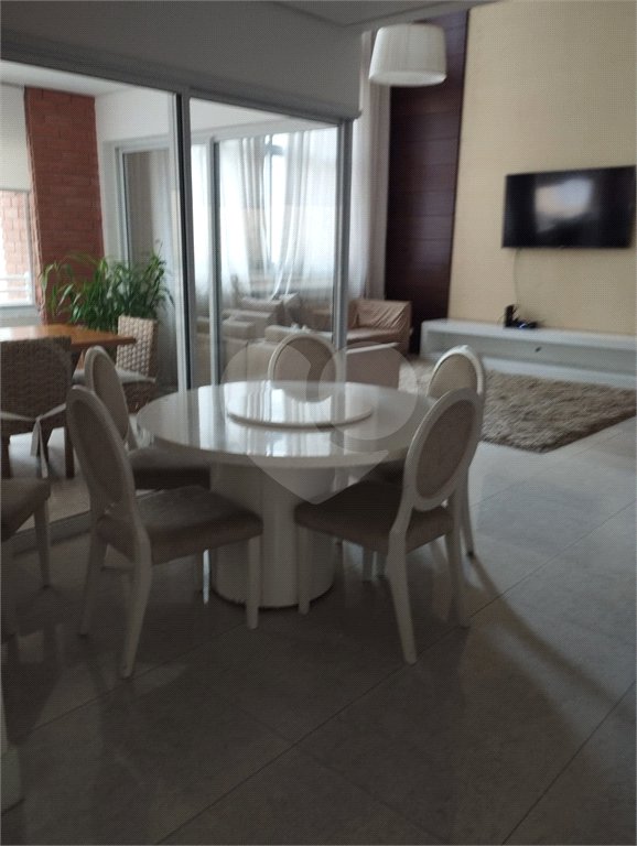 Duplex à venda com 3 suítes em Cerqueira Cesar, São Paulo, SP