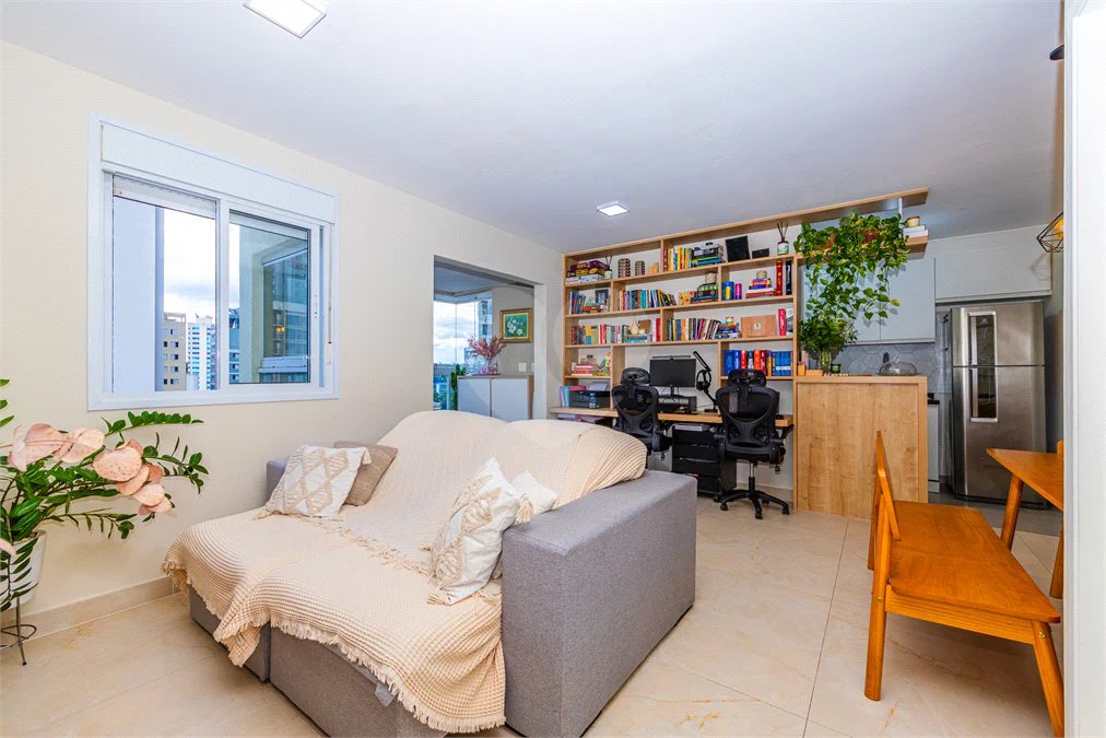 Apartamento à venda com 2 quartos, sendo 1 suíte, em Brooklin, São Paulo, SP