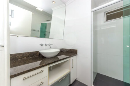 Apartamento à venda com 3 quartos, sendo 1 suíte, em Brooklin, São Paulo, SP