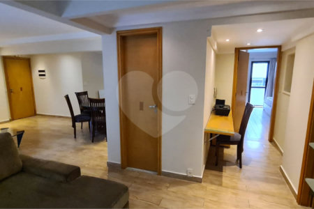 Apartamento para venda e locação de 130m² no Jardim Paulista com 2 suítes e 2 vagas.