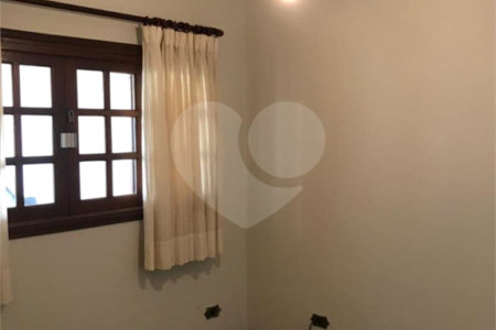 Casa para venda no condomínio fechado Green Village
