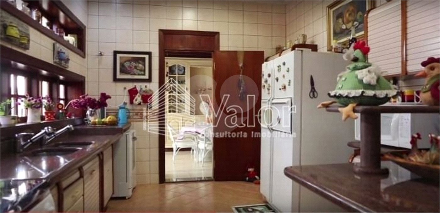 Casa em condomínio fechado