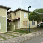 Casa à venda com 3 quartos no condomínio Bosques da Vila - Casa 3° Fase, Cotia - SP