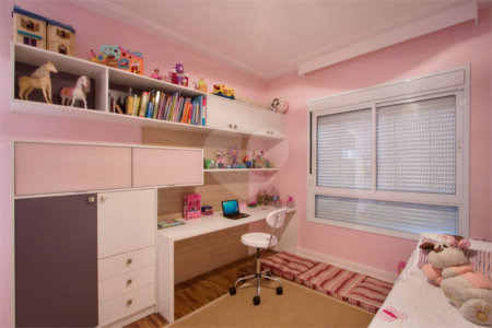 Apartamento à venda no Campo Belo de 385 metros quadrados 04 suítes 05 vagas.