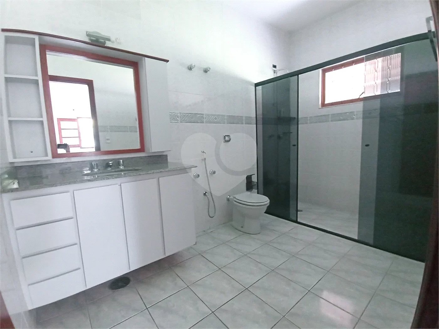 Casa a Venda no Condomínio Vista Alegre - Café em Vinhedo/SP