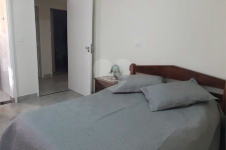 CASA A VENDA NO BAIRRO JARDIM ALVORADA COM 3 DORMITORIOS, 1 SUITE, 3 VAGAS, METRAGEM 250M², Sjc