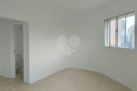 Sala Comercial à venda na Santa Cecília com 30m2