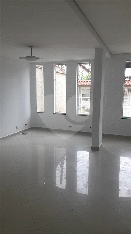 SOBRADO A VENDA BORTOLÂNDIA