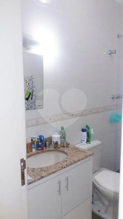 Lindo Sobrado em Condomínio