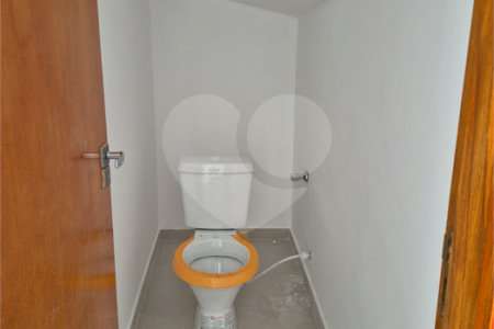 Casa com 134m², 3 dormitórios, 2 vagas, à venda na Vila Prudente.