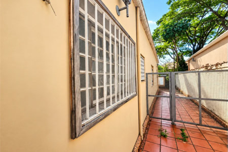 Casa Térrea à venda com 3 quartos, sendo 2 suítes,  em Brooklin Velho, São Paulo, SP