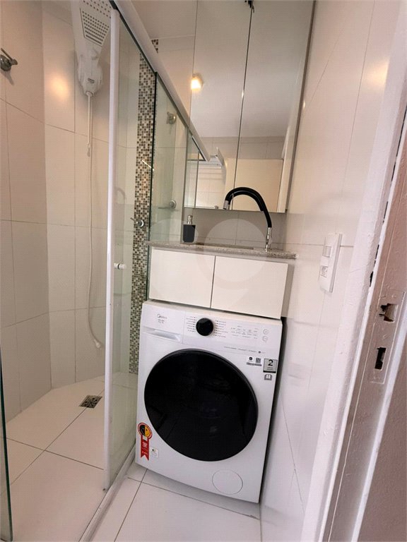 Apartamento à venda com 1 dormitório 29m 1 vaga na Consolação São Paulo