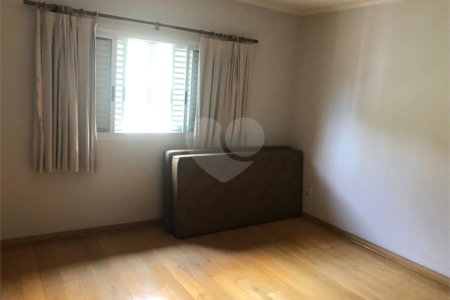 Casa para venda no Condomínio Parque Faber 1