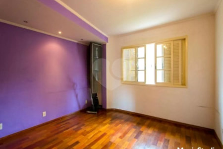 Casa com 360m² , 3 dormitórios , sendo 1 suíte , 4 vagas , disponível para venda ou locação , no centro de Santo André.