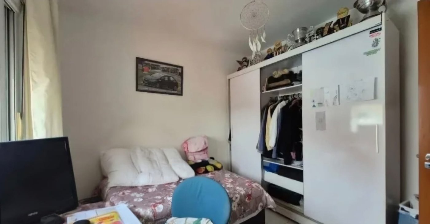 Casa à venda com 2 suítes em Jardim Monte Alegre, São Paulo, SP