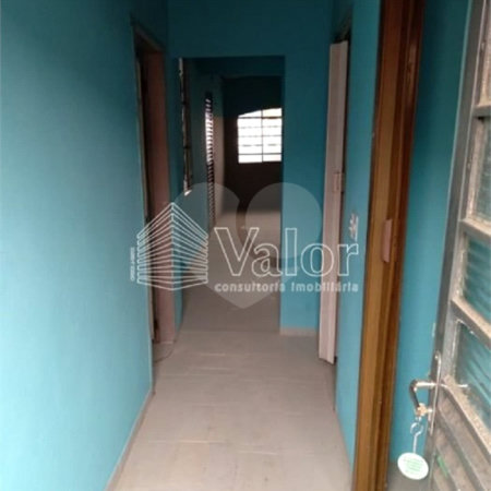 Ótimo salão comercial com uma casa no andar superior