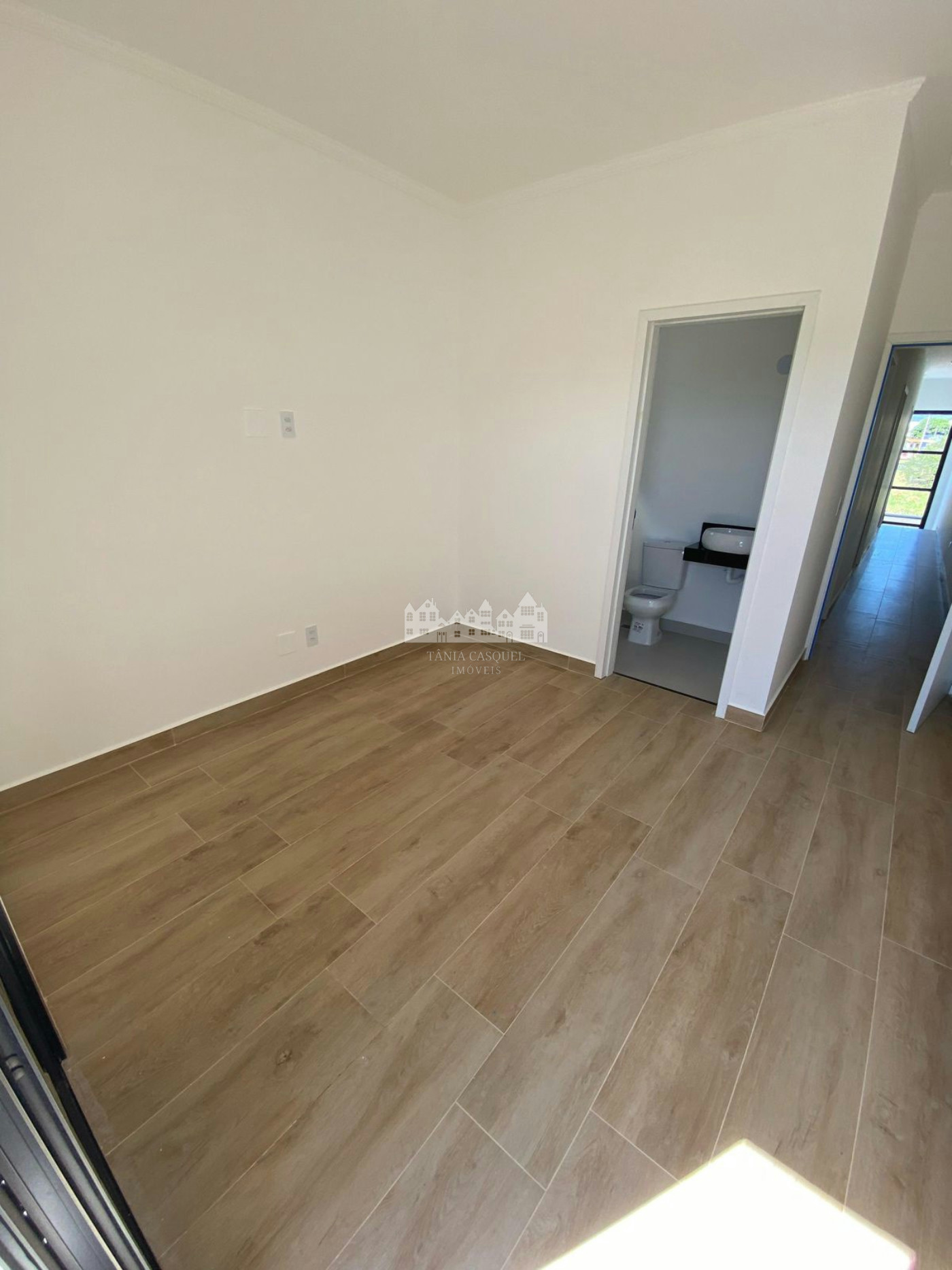 Casa à venda com 3 quartos, sendo 1 suíte, em Vila Petrópolis, Atibaia, SP