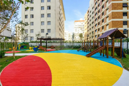 Apartamento de 127 m² em andar alto, com vista livre, 3 suítes planejadas, sacada gourmet envidraçada, 2 vagas e lazer completo, próximo ao Shopping Golden Square e à Avenida Kennedy.