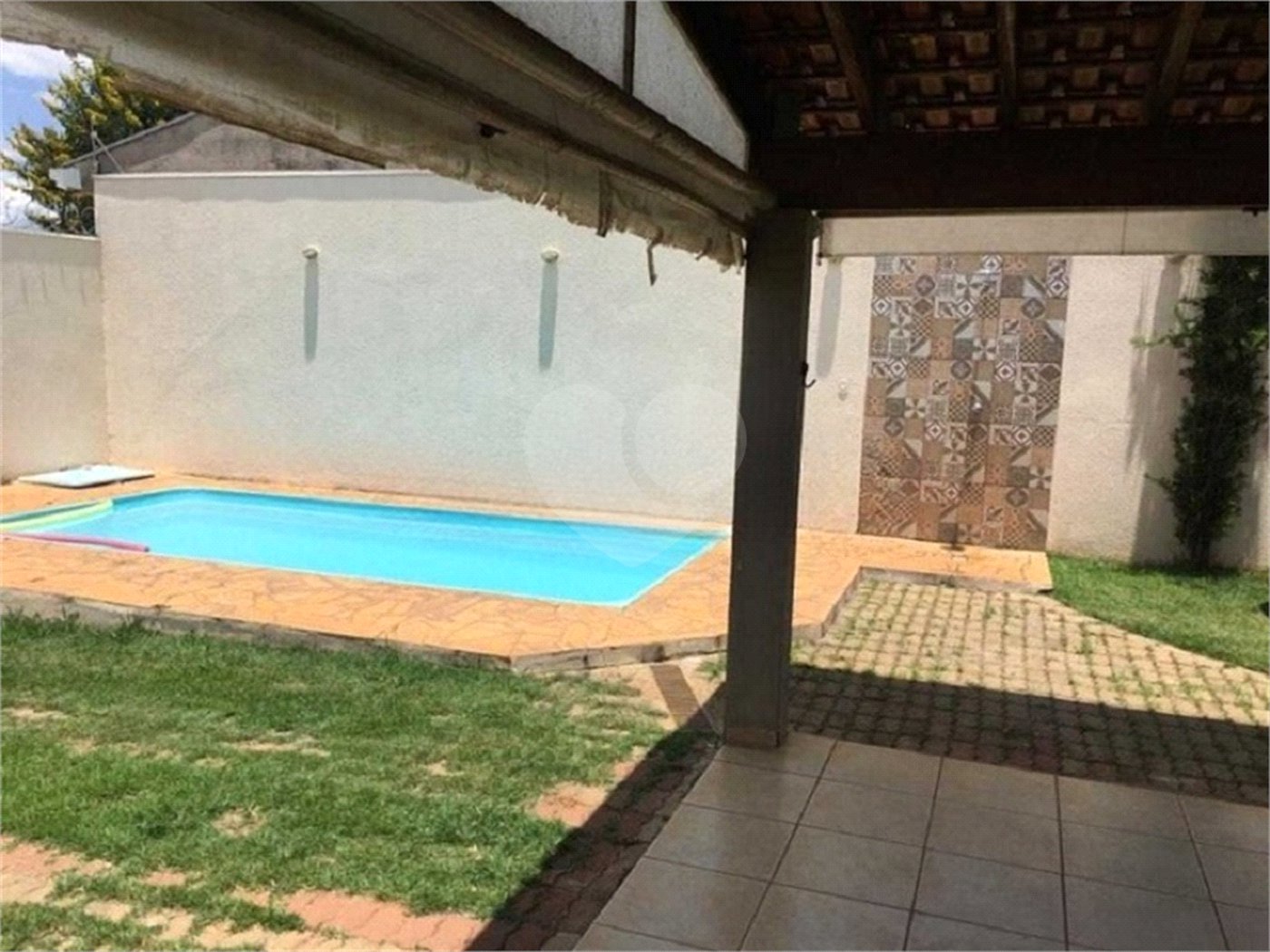 Casa com piscina