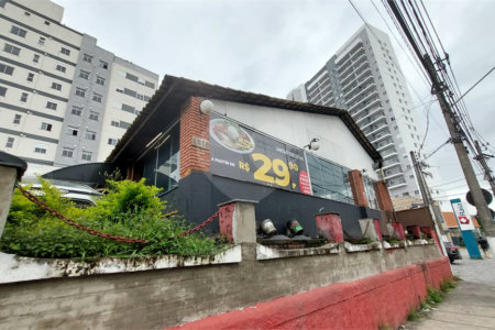 Área excelente para incorporadoras, ao lado do Metrô São Paulo-Morumbi.