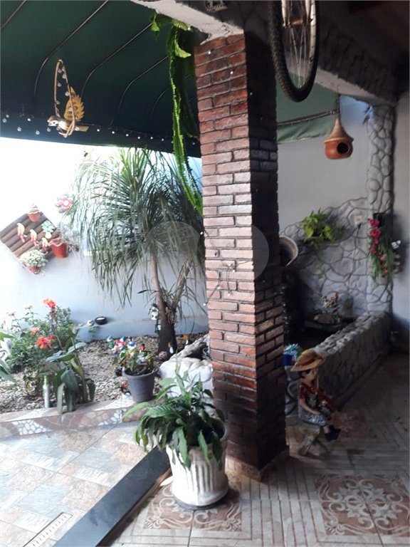 Casa a venda com 2 dormitorios sendo ! suite em iIbate